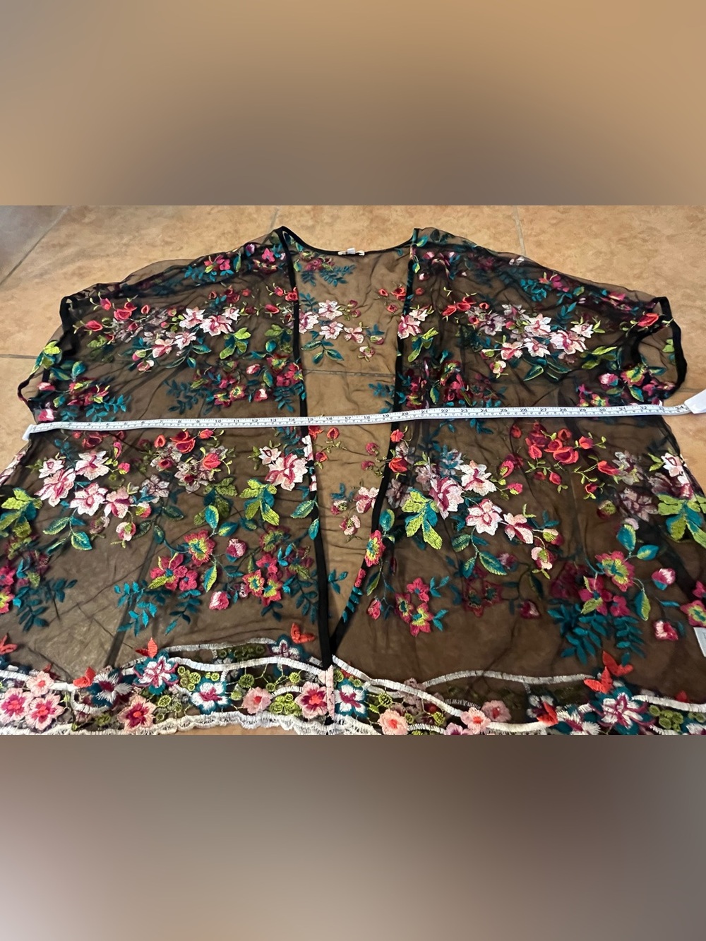 Umgee Embroidered Floral Black Mesh Kimono & Top Set M/L, XL - Picture 10 of 16